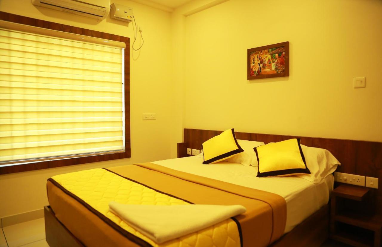 Sree Janardhana Residency โกลลัม ภายนอก รูปภาพ