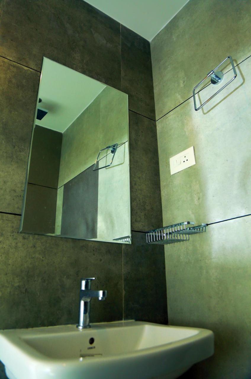 Sree Janardhana Residency โกลลัม ภายนอก รูปภาพ